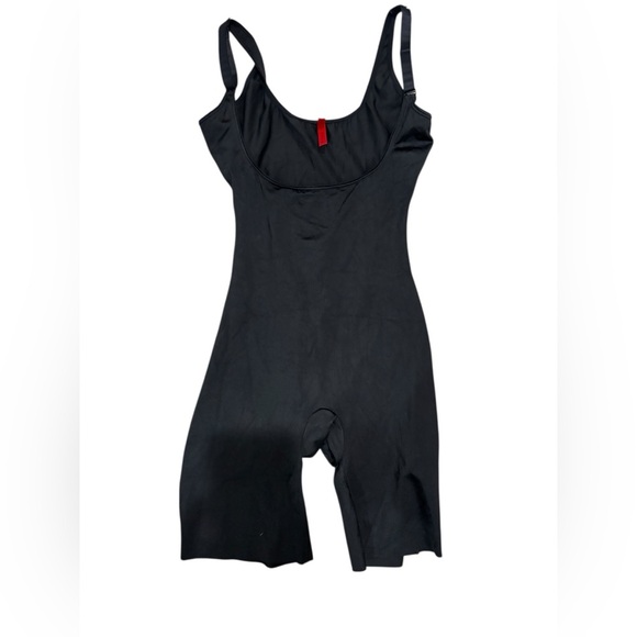 SPANX Shapewear for Women Thinstincts Open-Bust Mid-Thigh Bodysuit Small - Picture 10 of 11